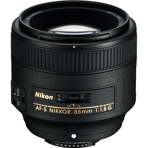 Những ống kính Nikon ngàm F tầm giá 10 triệu đồng