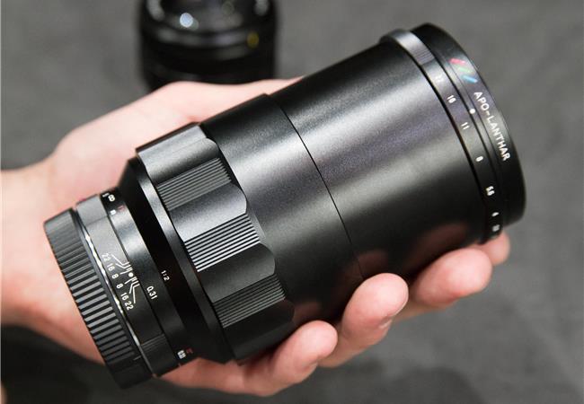 CP+ 2017 – Công bố 3 ống kính Voigtländer mới dành cho máy ảnh Mirrorless Sony  Full-frame