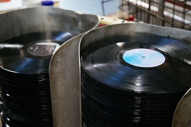 Sony chính thức khởi động lại các nhà máy sản xuất đĩa vinyl sau gần 30 năm