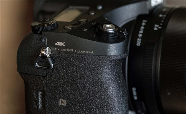 Những nâng cấp thú vị trên mẫu máy ảnh Sony RX10 IV