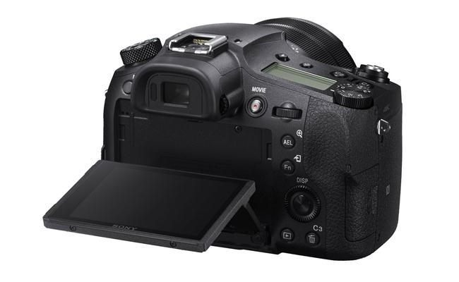 Những nâng cấp thú vị trên mẫu máy ảnh Sony RX10 IV