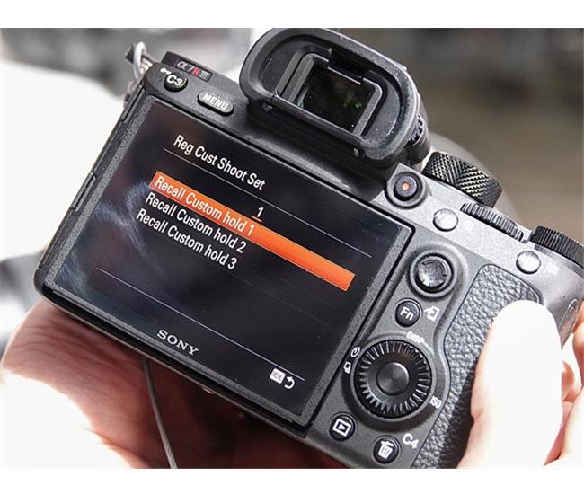 Tất cả những gì bạn cần biết về máy ảnh Sony A7R Mark III