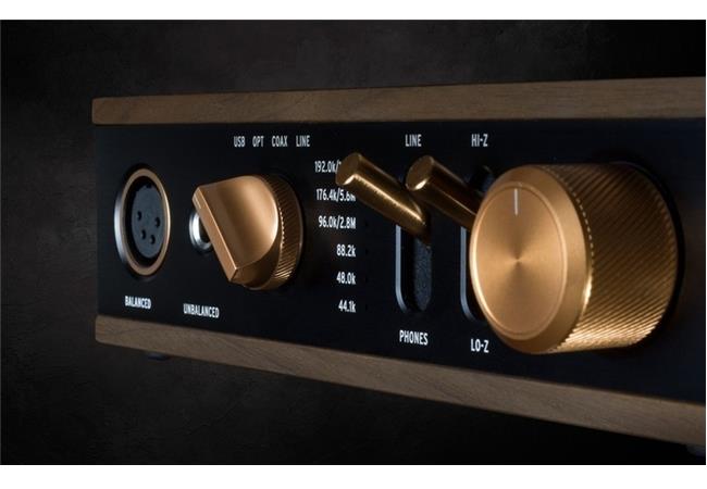 Cùng chào đón Heritage Headphone Amplifier dành riêng cho tai nghe Klipsch