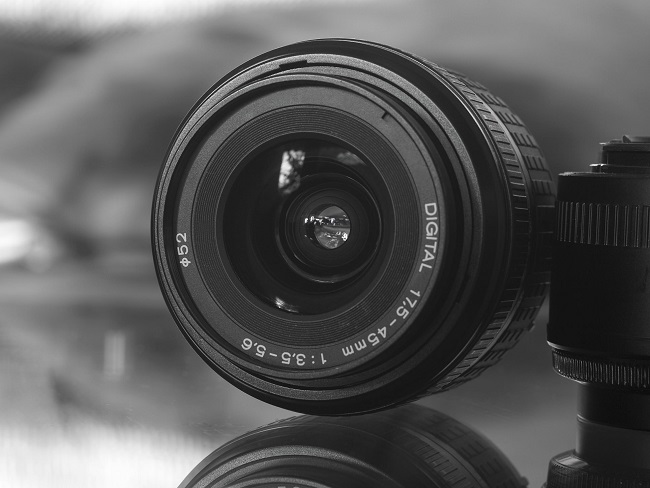Ống kính zoom tốt nhất cho máy ảnh Canon năm 2017