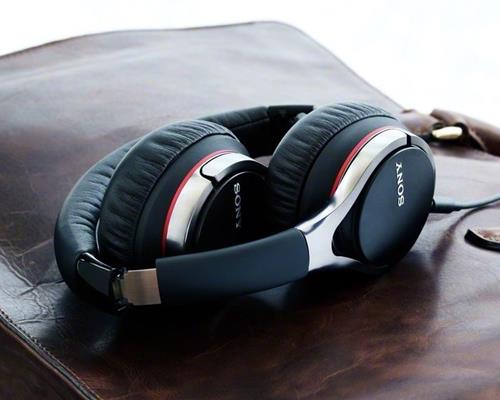 Tai Nghe Sony MDR-10RBT