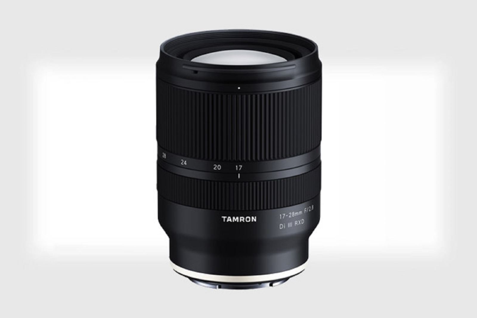 Tamron chính thức ra mắt ống kính 17-28mm F2.8 cho máy ảnh Sony FE