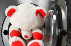 Làm thế nào để giặt thú nhồi bông trong máy giặt