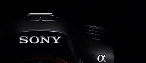 Sony A99II lại hoãn chuyến tàu