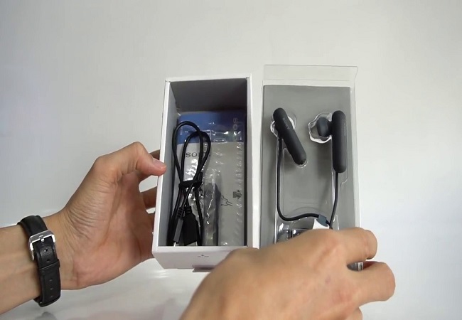 Tai nghe In-ear không dây thể thao Sony WI- SP500