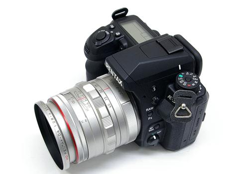 Ống Kính Pentax HD DA 20-40mm/F2.8-4 Limited (Bạc)