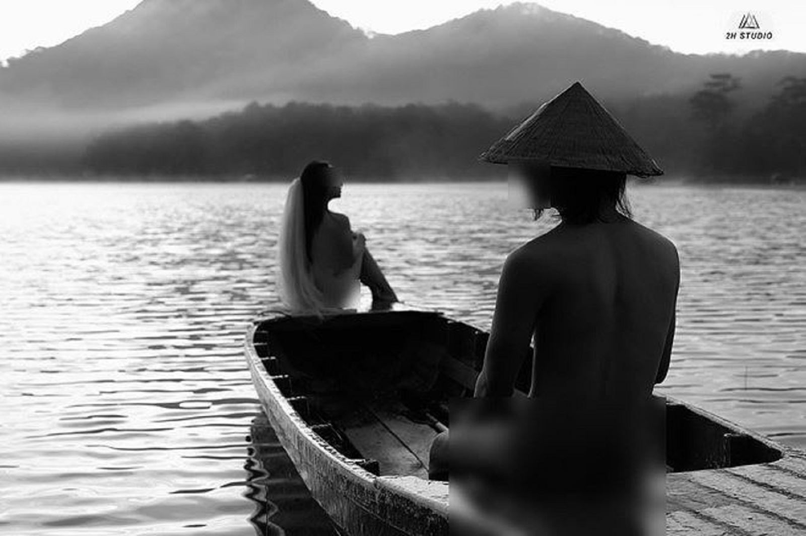 Bộ ảnh cưới Nude hồ Tuyền Lâm bị ném đá gay gắt hot nhất hiện nay