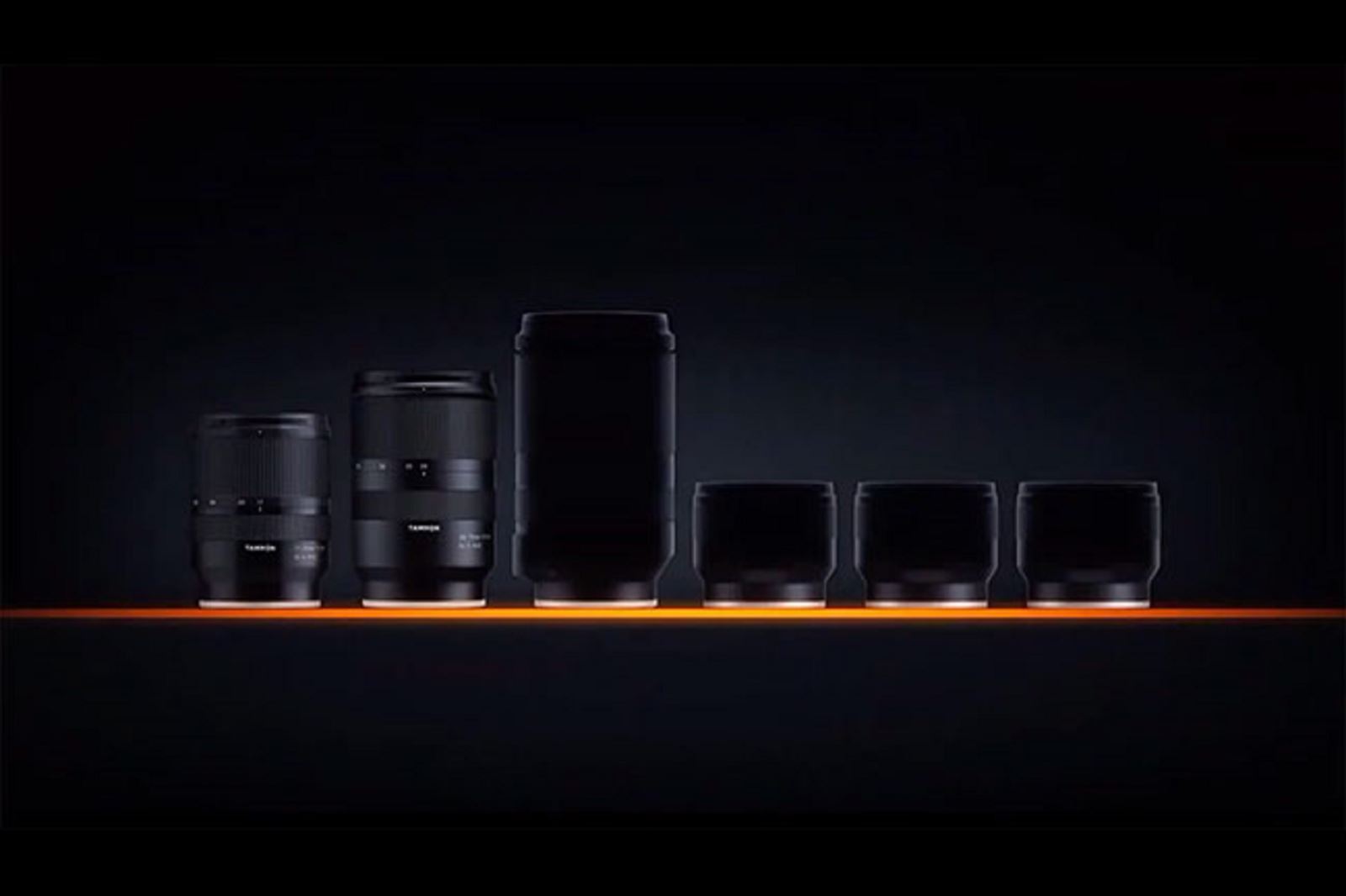 Tamron tung teaser hé lộ bốn ống kính mới dành cho máy ảnh Sony ngàm E